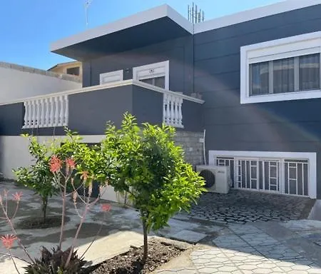 M&n 3 * Vlorë